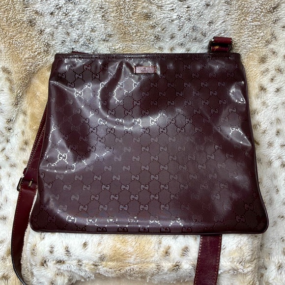 Gucci Coated GG canvas Burgundy Messenger Bag - Picture 3 of 15